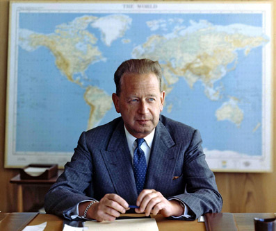 Dag-Hammarskjöld-en-frontløber-01-Deidre-Parker