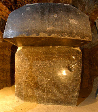 Sarkofagens-mystiske-str�ling-12-Mollerup-&-Ansvang