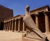 Ikon-Omrde-Edfu-Esoterisk-egyptologi